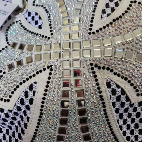 NWT Black And White Rhinestone Embellished Bling Cross Applique Tote Bag - Picture 4 of 9